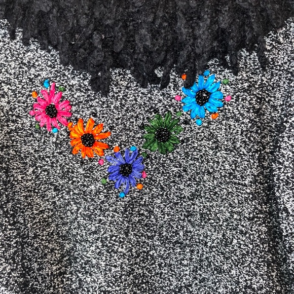 The Collection Works of Berek 2 Takako Sakon Fringed Flowers Black Sweater Sz M - Picture 10 of 10
